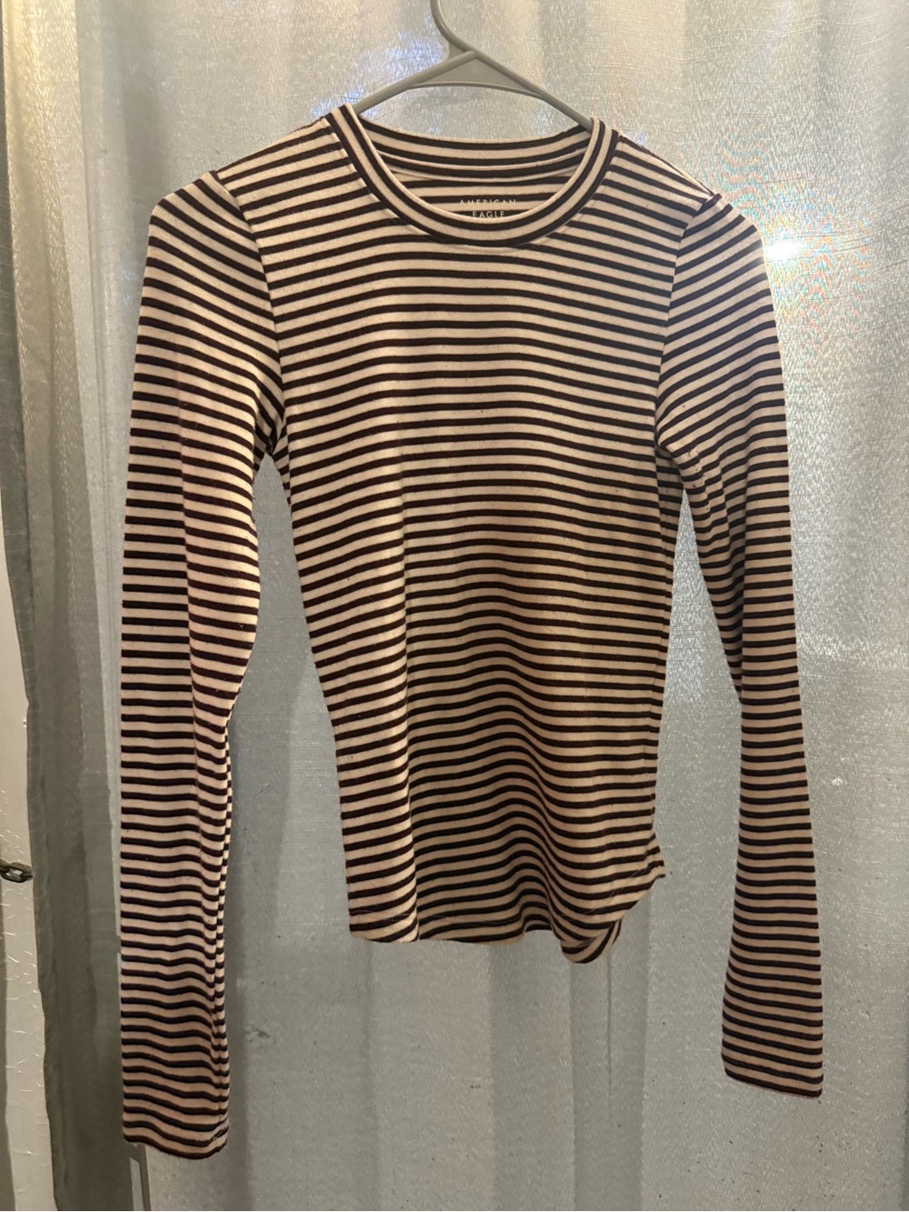 American Eagle Outfitters Black and Cream Striped Long-Sleeve Crewneck Xs